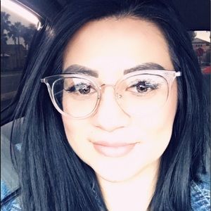 Meet your Posher, Teresa